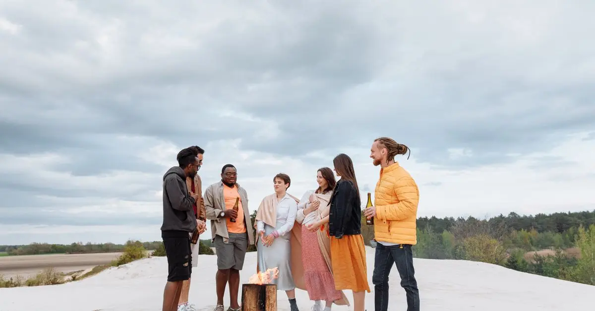 Las mejores actividades al aire libre en español para disfrutar con amigos
