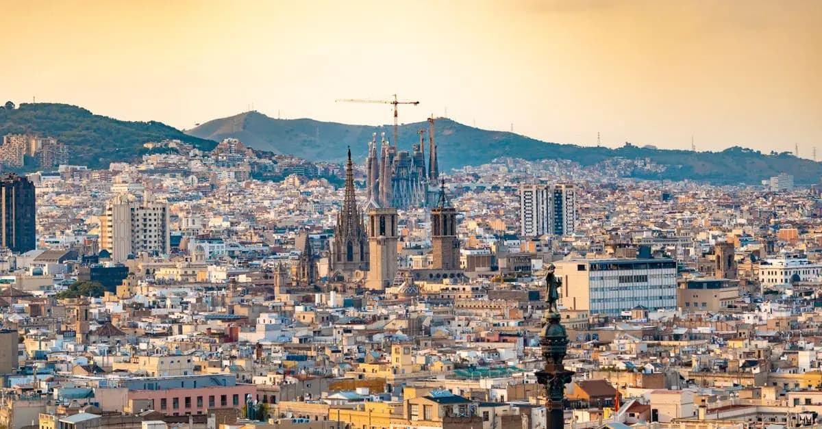 10 destinos de ocio en España que no te puedes perder