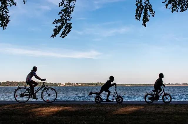 Las mejores actividades al aire libre para disfrutar en español