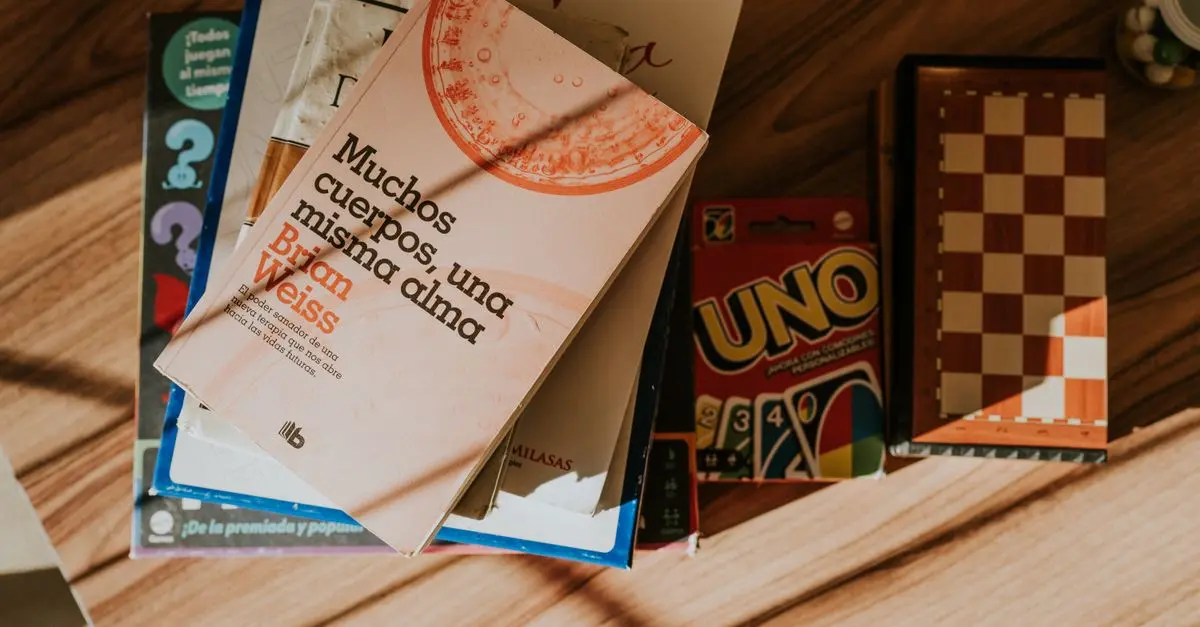 5 libros imprescindibles en español que debes leer