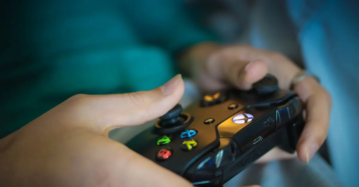 Cómo organizar la noche de videojuegos perfecta en español
