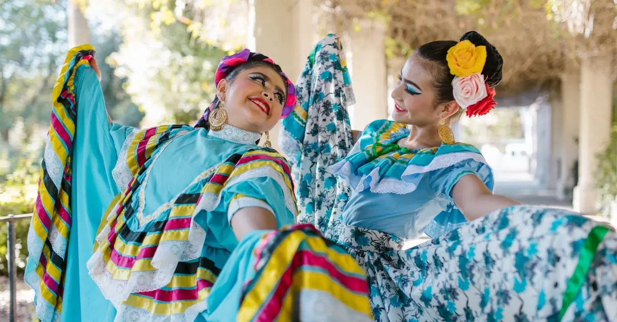 Las mejores actividades culturales para disfrutar en español