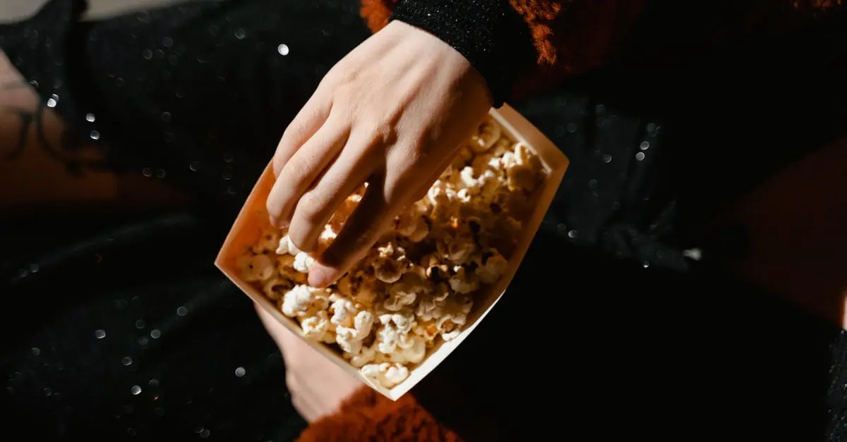 Cómo organizar un maratón de cine en español: guía práctica