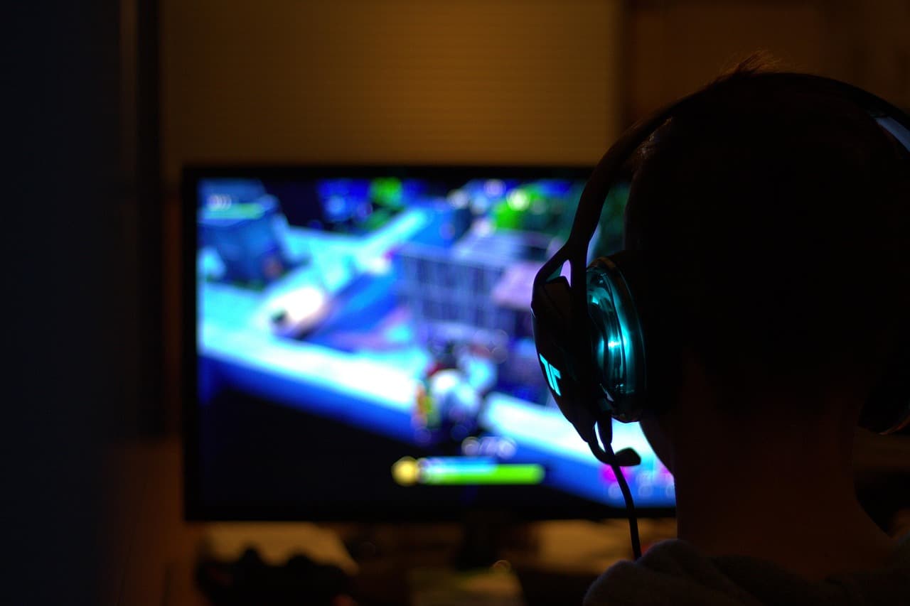 Cómo organizar un maratón de videojuegos en español: guía práctica